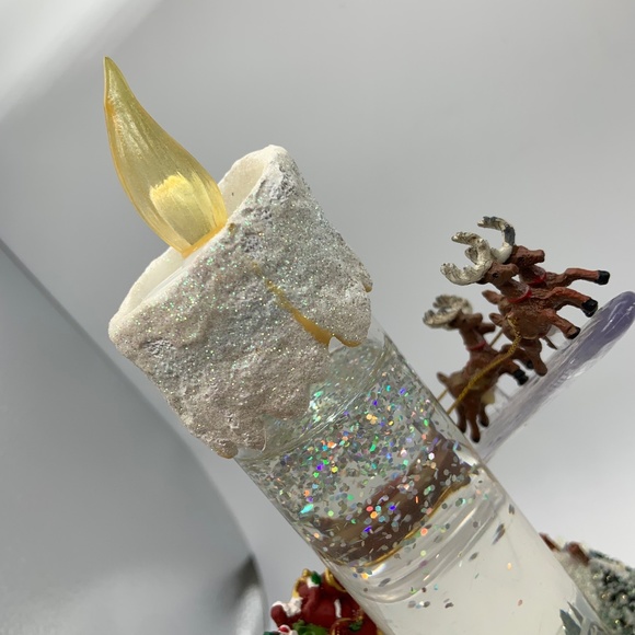 Bradford Exchange Thomas Kinkade Warm Glow of Christmas Candle Centerpiece Works - Picture 11 of 16